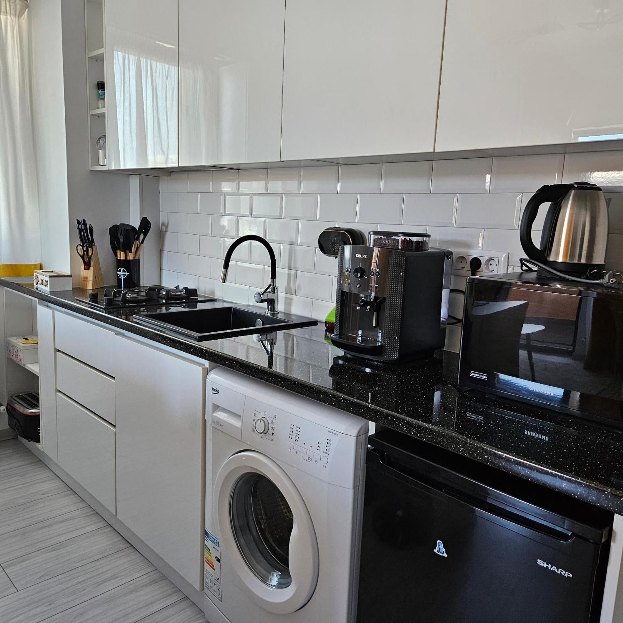 Apartament Dem Radulescu Langa Strand Ramnicu Valcea Exterior photo